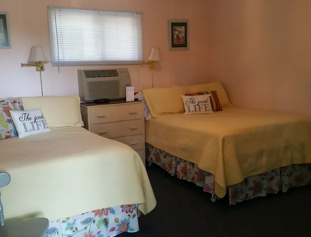 Torch Bay Inn hotel detail image 4