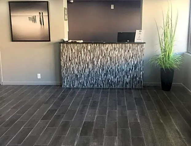 Super Stay Inn hotel detail image 3