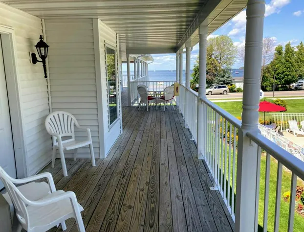 Bay Breeze Resort hotel detail image 1
