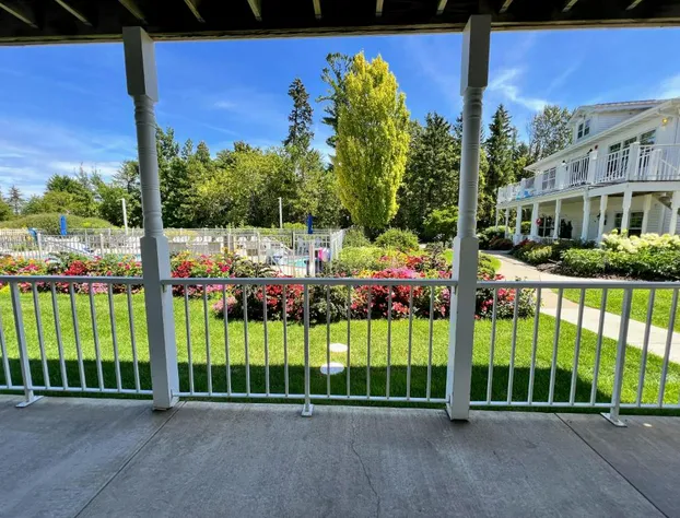 Bay Breeze Resort hotel detail image 4