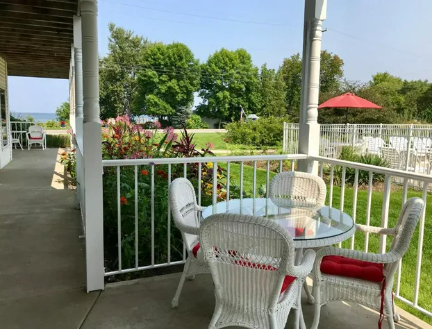 Bay Breeze Resort hotel detail image 4