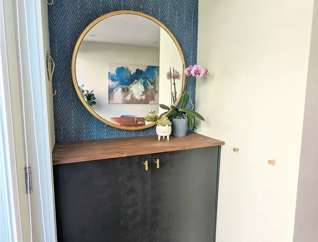 Monki Di Executive Suites - GLAS - Luxury Inner City Home 3 min to Downtown w Private Rooftop Patio Fireplace hotel detail image 2