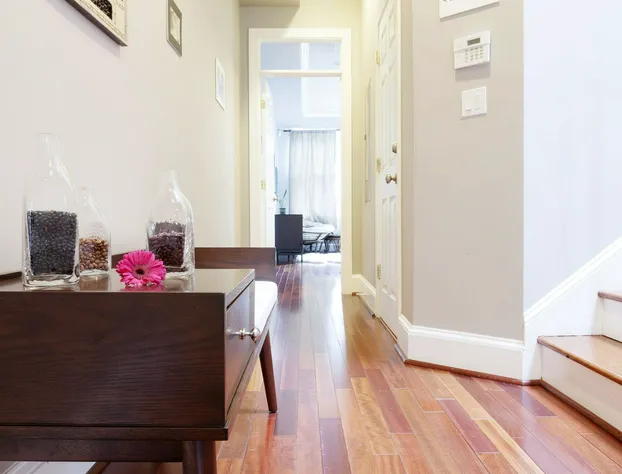 Amazing DC Home with Rooftop Deck hotel detail image 1