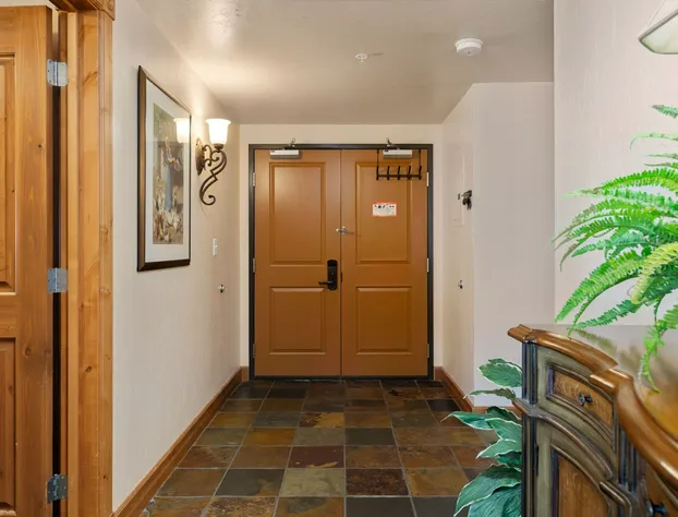 Chateau Villas At Zermatt Resort Vacation Properti hotel detail image 2