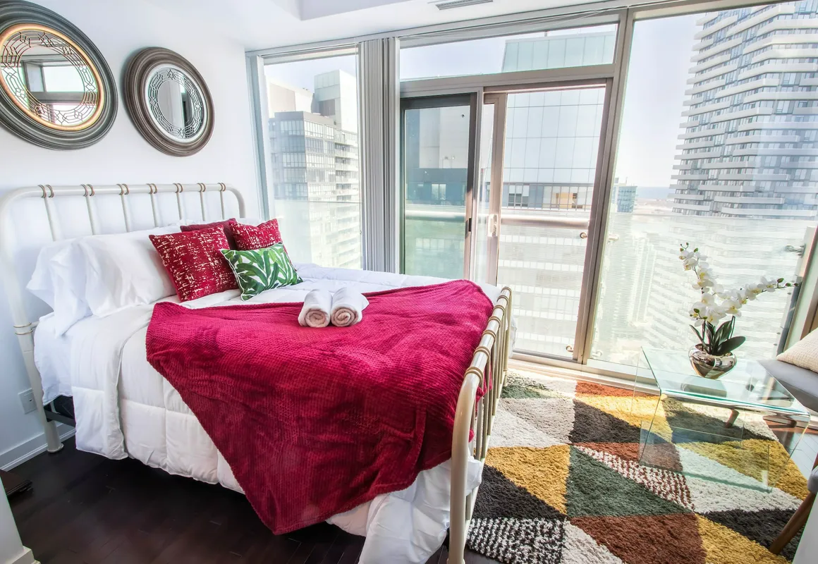 MiCasa Suites - Modern Executive Condo hotel hero