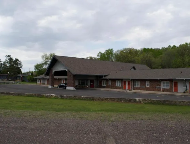 St. Croix Suites - St. Croix Falls hotel detail image 2