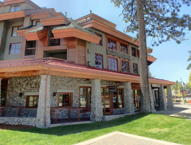 Heavenly Village Condos - Grand Residence hotel detail image 1