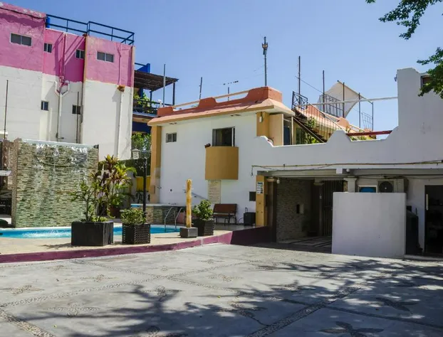 Capital O Hotel Dos Mares, Cabo San Lucas hotel detail image 1