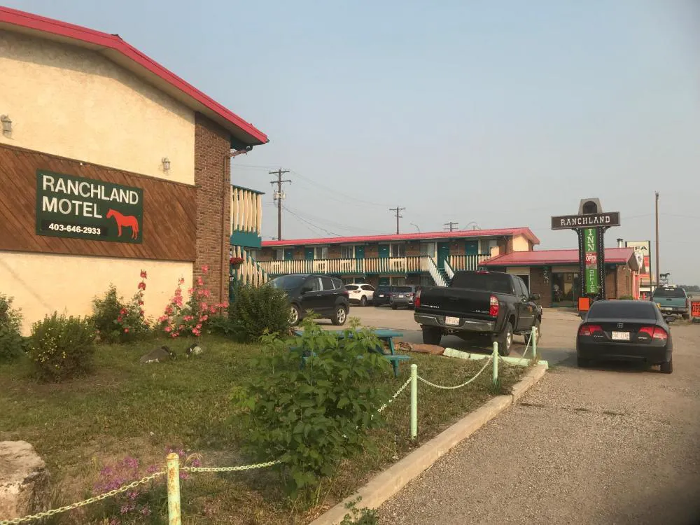 Ranchland Inn hotel hero