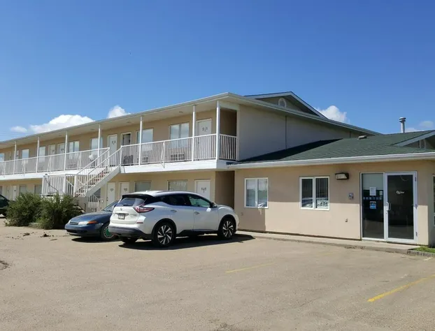 waintel studio-wainwright motel hotel detail image 2