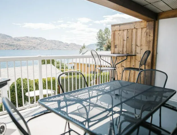 Peachland Beach Resort hotel detail image 3