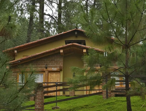 Bosque La Luna hotel detail image 1