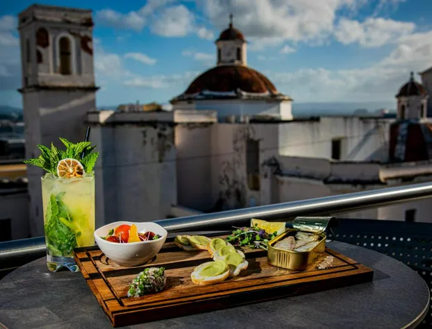 Decanter Hotel hotel detail image 3