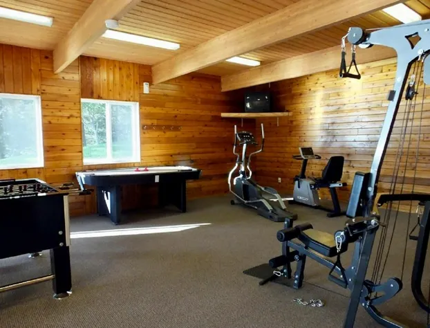 Akiskinook Waterfront Resort hotel detail image 4