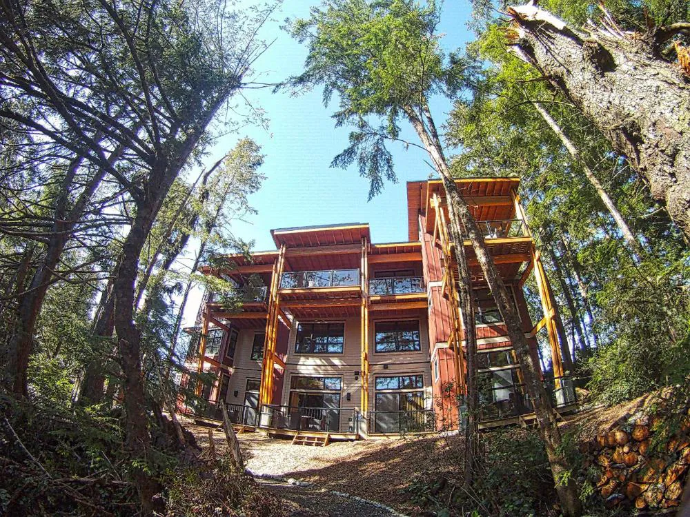 The Cabins at Terrace Beach hotel hero