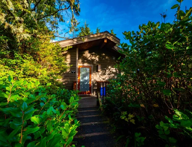 The Cabins at Terrace Beach hotel detail image 4