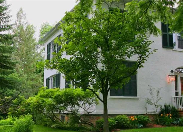 Historic Lyons House hotel detail image 1