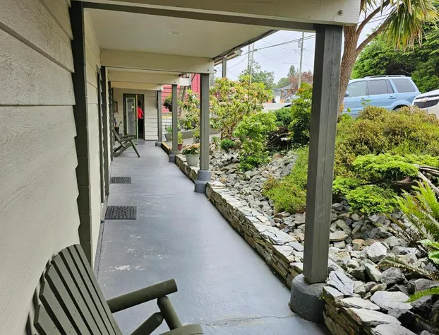 Pacific Rim Motel hotel detail image 1