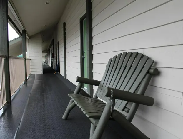 Pacific Rim Motel hotel detail image 1