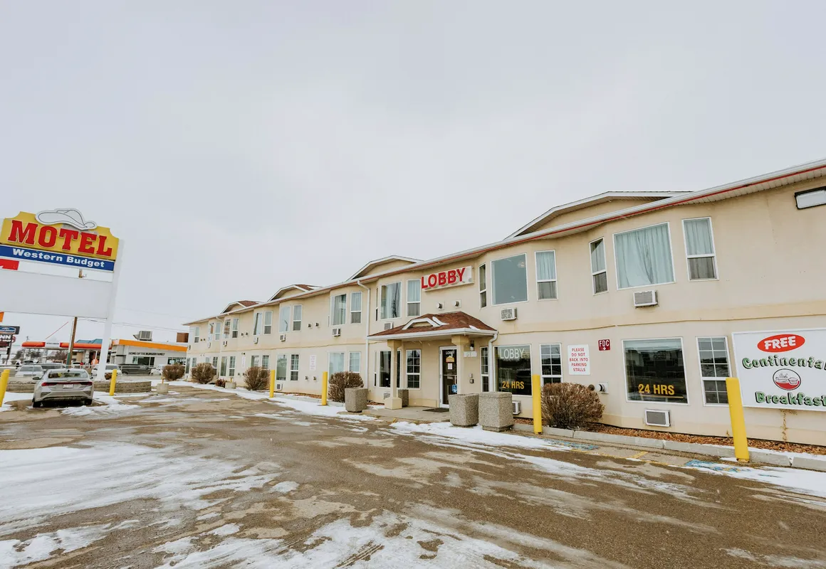 Western Budget Plus Red Deer East hotel hero