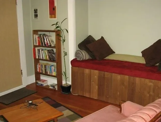 Tofino Trek Inn hotel detail image 1