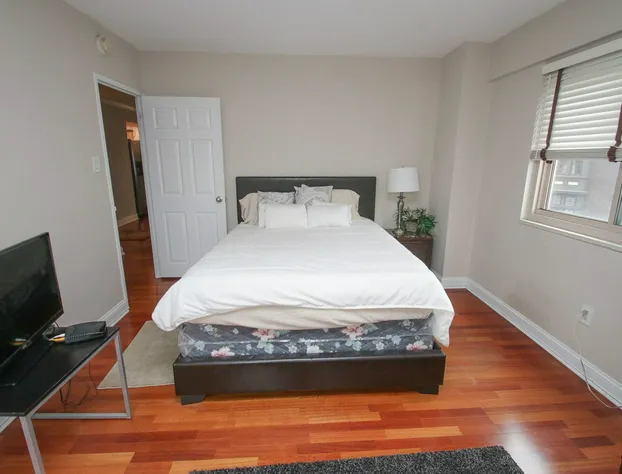 Renaissance Properties - 21 & Chestnut hotel detail image 2