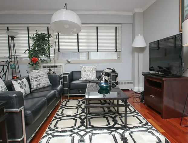 Renaissance Properties - 21 & Chestnut hotel detail image 4