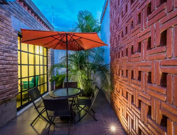 Marialicia Suites hotel detail image 1