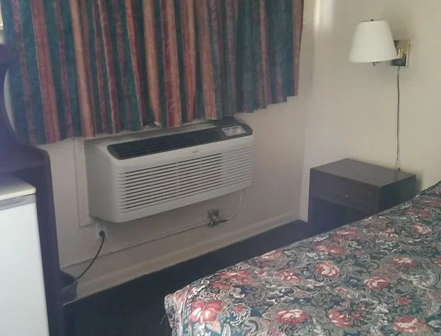 Deluxe Inn hotel detail image 4