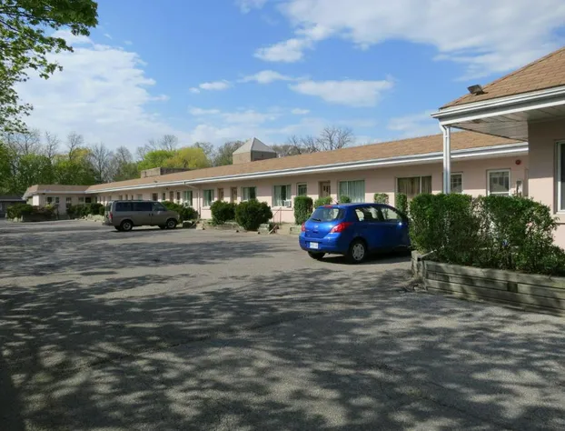 Clarkson Village Motel hotel detail image 1