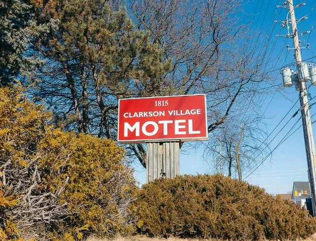 Clarkson Village Motel hotel detail image 1