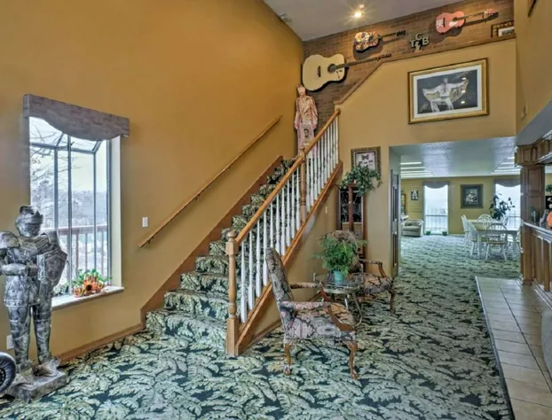 Presley's Penthouse 2BR Branson Resort Condo hotel detail image 4
