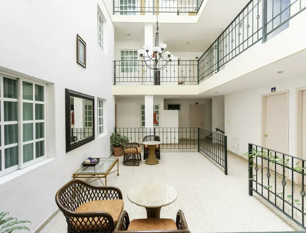 OYO Hotel Gandhi hotel detail image 3