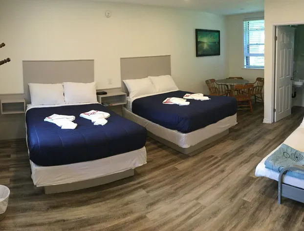 Riverside Park Motel and Campground hotel detail image 2