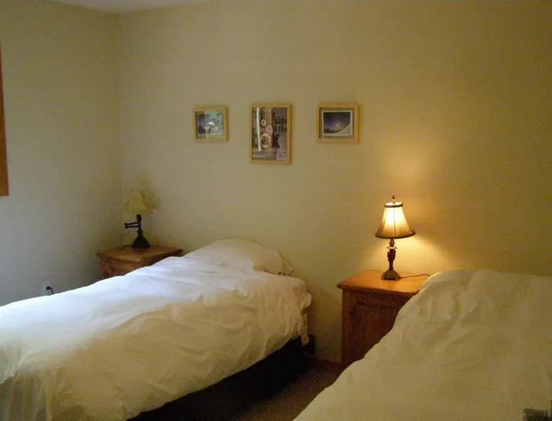 Big Red Lodge hotel detail image 4