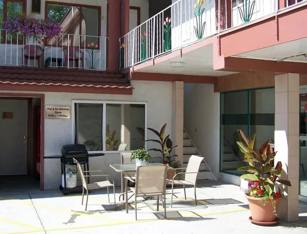 Spanish Villa Resort hotel detail image 2