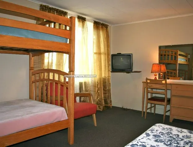 Hinckleys Dreamwood Cottages hotel detail image 2