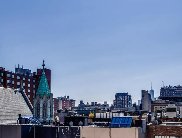 The Leo House hotel detail image 3