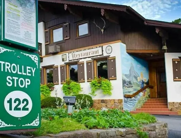 Bavarian Inn Lodge & Restaurant hotel detail image 2