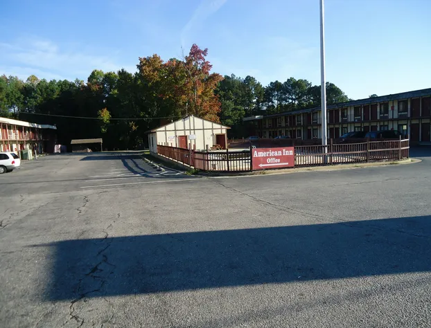 American Inn Motel hotel detail image 3