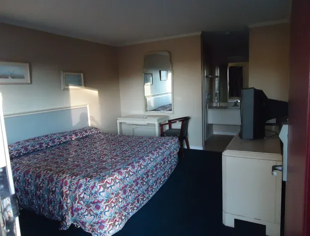 American Inn Motel hotel detail image 4