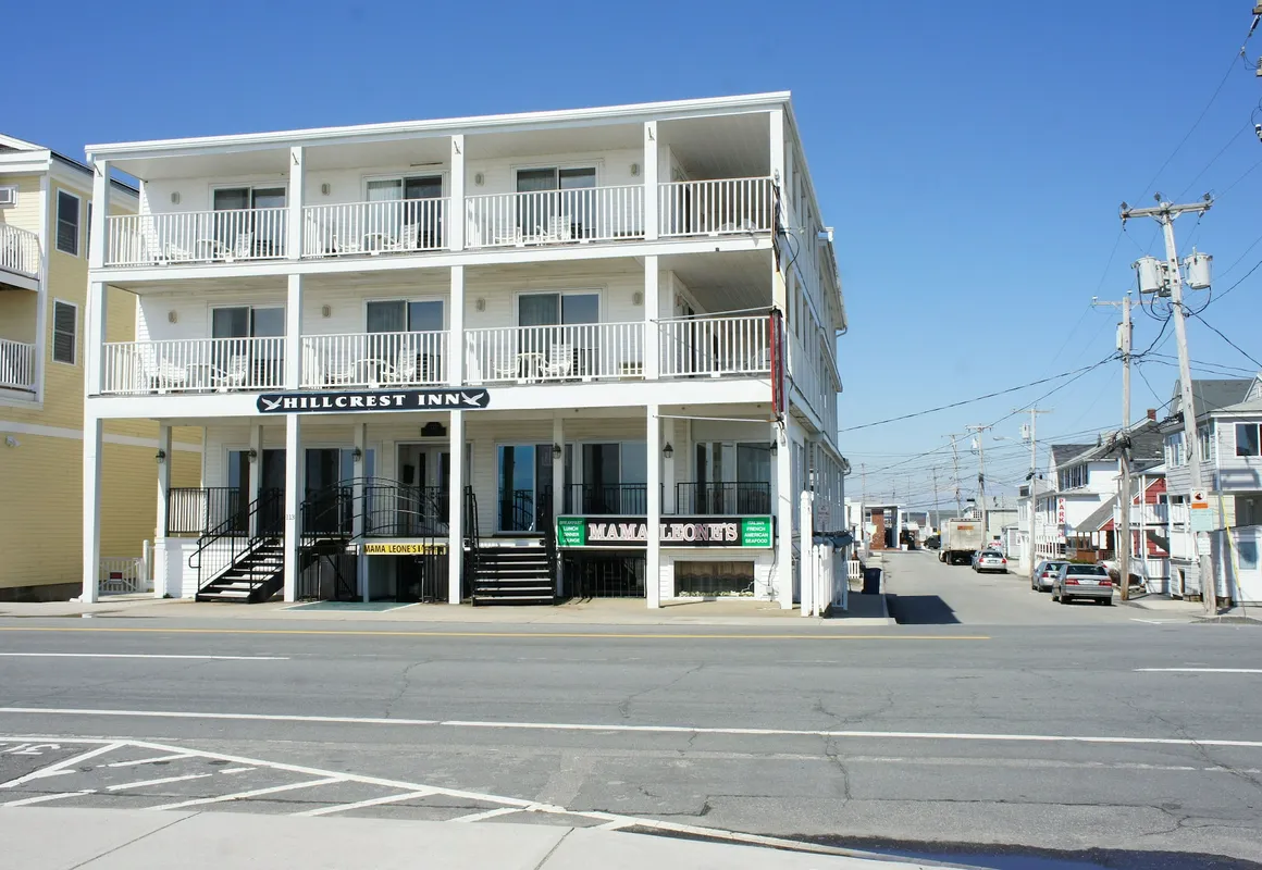 The Hillcrest hotel hero