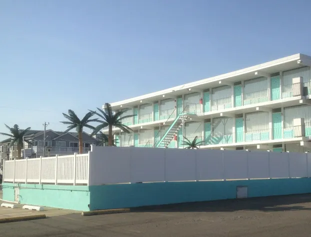 Island Breeze Motel hotel detail image 1