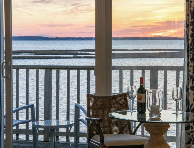 Lighthouse Club Hotel hotel detail image 3