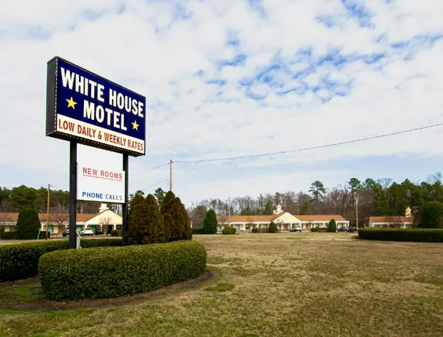 Whitehouse Motel Richmond South hotel detail image 1