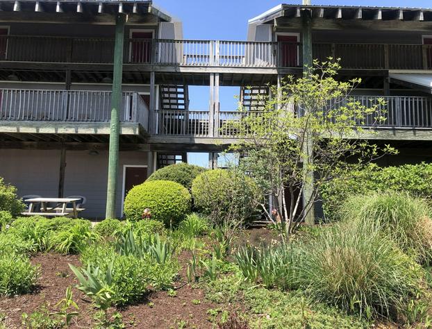 Knapps Narrows Marina & Inn hotel detail image 1