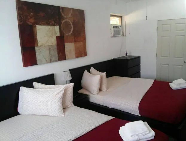 House for 12 hotel detail image 4