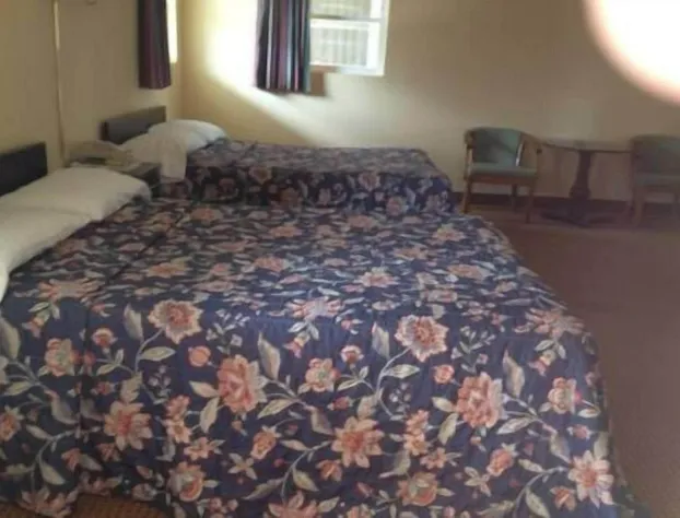 Budget Inn - Strasburg hotel detail image 1