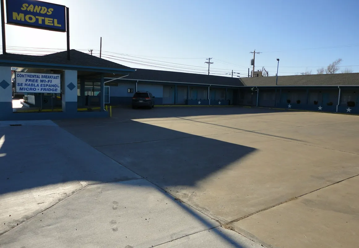 Sands Motel hotel hero