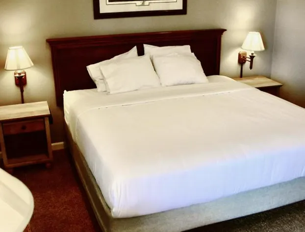 Holiday Motel hotel detail image 1